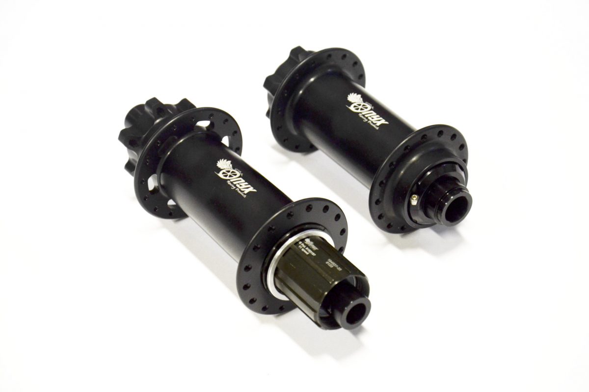 Onyx Classic FAT MFU 150 & 197mm, ISO 6-Bolt 32H, Anodized Black - Onyx ...