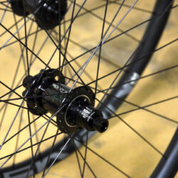 Onyx Classic Boost ISO / Newmen Evolution SL EG.30 29/27.5" Wheels